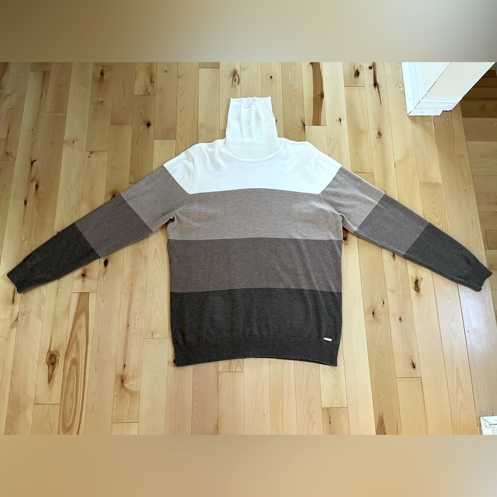 New Without Tags Calvin Klein Turtleneck